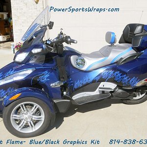 Make your RT stand out by adding our Best Flame kit. Available in many colors & for the RS or RT model Spyders.