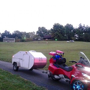 This was all that was left, we were the last ones to leave, even after Lamont & his family left ..... Good Times, Thank You Lamont