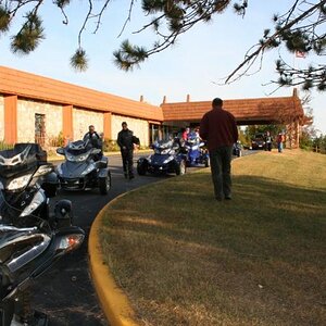 Lined up at the Saw Mill Inn in Grand Rapids, MN getting to head to breakfast in Bigfork, MN