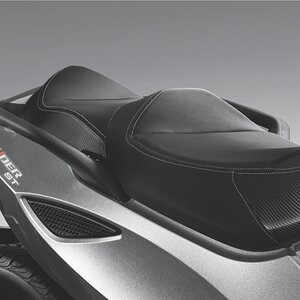 smST Sport Touring Seat 13