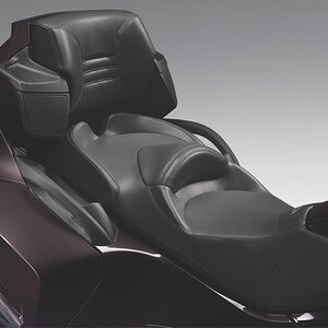 smRT LTD Seat Blk 13