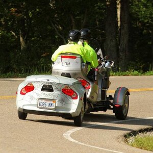 Ed and Mary Tail of the Dragon 2012 09 05 (h)