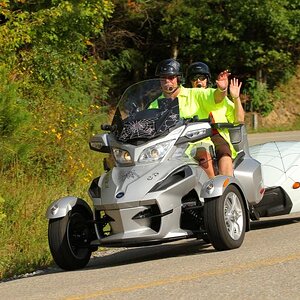 Ed and Mary Tail of the Dragon 2012 09 05 (d)