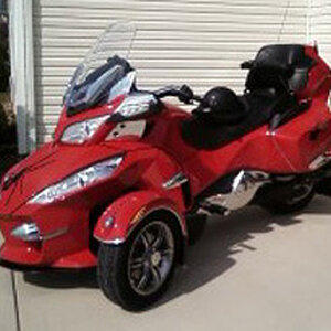 spyder side view with chrome