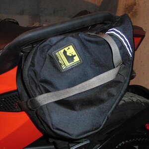 Soft Enduro saddle bags.