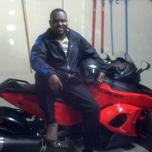 chilling with my spYder