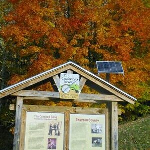 2012 10 18 Entrance Grayson State Park