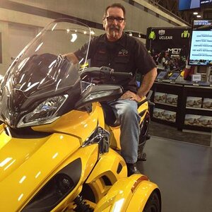 533874 464370380272905 1120215625 n