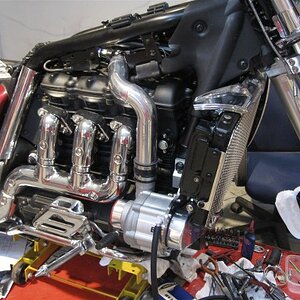 supercharger 025 (Large)