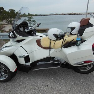 Spyder at the Skyway