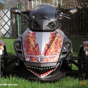 Spyder Teeth graphics kit. 
 ORDER: 814-838-6377 or order online Powersportswraps.com