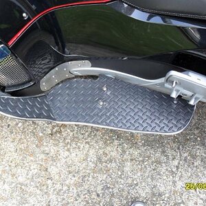 LHS View see S/S Allen Head Flange bolts used 
Front M6 X 45mm
Rear M6 X 30mm