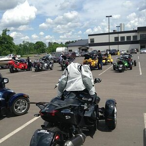 Spyders at Burnett Dairy