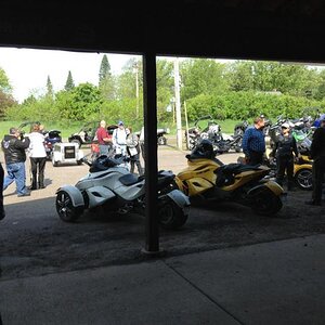 Getting ready to ride out from Caswell Cycle.