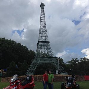 Effiel Tower Memorial Park