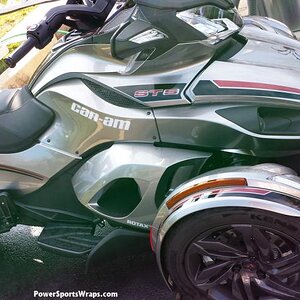 ST Break Stripe: Black / Burgundy color. Other colors available.