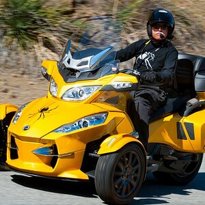 Cruisin on the Mullholland Hiway, in the Santa Monica Mountains.