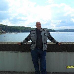 Me standing on the Mohne Dam