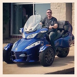 Dan on Spyder RT-S SE5