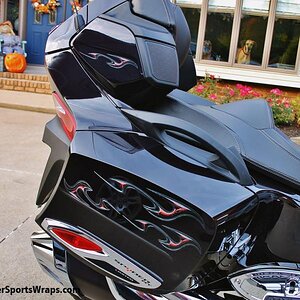 Ghost 104 Red - Saddle bag stripes dress up a bike.