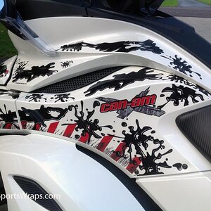 ST side panels with custom logo