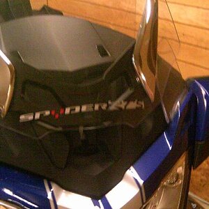 blacked out windshield support, spyder rts decal on lower half