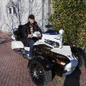 Divan novembarski dan 004 (200x113)