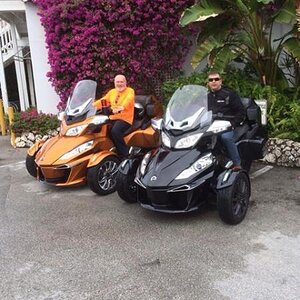 1505269 10202674504805807 185871950 n