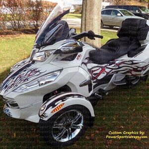 Spyder RT Custom vinyl graphics digitally produced and installed by PowerSportsWraps.com  814-838-6377