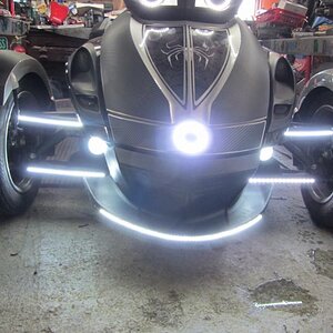 NewLightswDrivingLights (800x600)