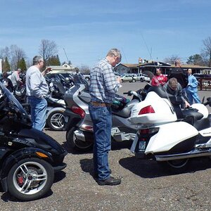 Lunch at Gordy's High Hat in Cloquet, MN