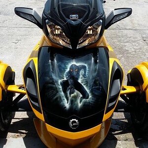 Airbrushed front trunk. Still a work in progress but happy so far of what I ve done to it. More black is needed... More pictures to come as work is do