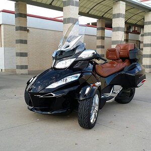2014 Currant Black RT Limiter w/Tan Comfort Seat and Utopia Back Rest