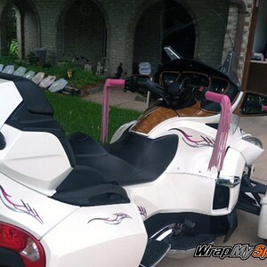 Barbwire 101 Pink graphics kit by www.wrapmyspyder.com