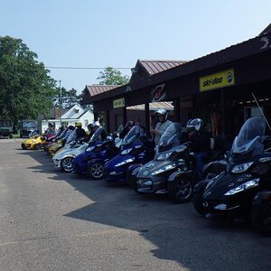 Group meet for the ryde at Mora at Caswell Cycles.