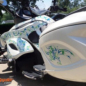 Custom tribal dragon theme using Ferrari Green and Blue tones