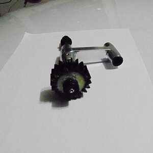 DSC00199
Her is the assembled mechanism with the new arm.  Note the repair to the gear.  It's far stronger now with all the reinforcing material.