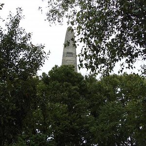 DSC00319
Bennington Monument Mount Equinox