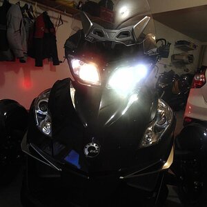 Left Side (Photo Right) HID Installed