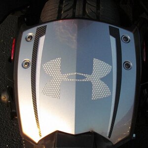 FenderwReflectiveDecal