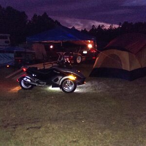 Daytona Bike Week - 2014 Camping at The Cabagepatch