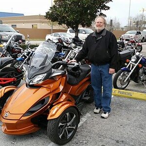 The day I got my first Spyder (2014 ST-S), Feb 27, 2015