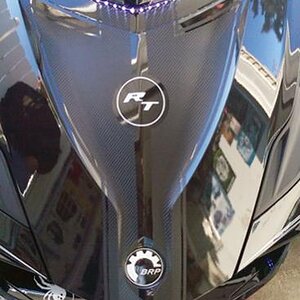 SergeB carbon fiber frunk close