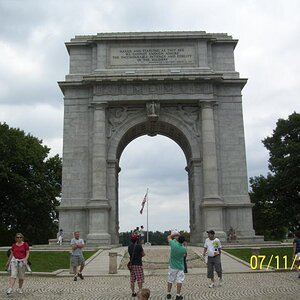 Victory Arch.  VF, PA