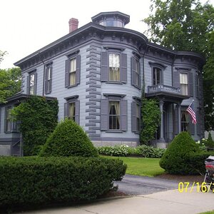 Cool house in Exeter, NH.