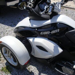 Pearl White Metal Flake 2008 GS Can Am Spyder 006