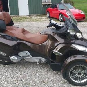 2012 Spyder RT Limited, received on July 3, 2015