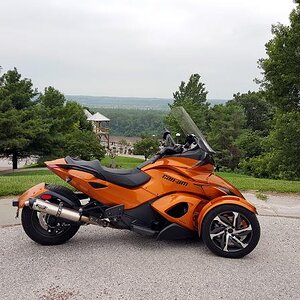 Les Bourgeois Winery