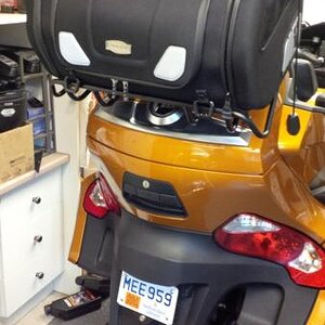 Rear travel trunk from Cruiser Customizing. Com