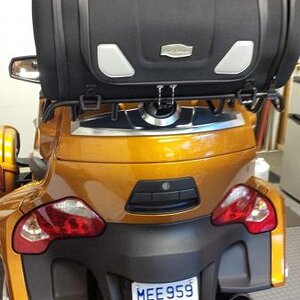 Rear travel trunk from Cruiser Customizing. Com